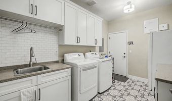 5127 E MAZATZAL Dr, Cave Creek, AZ 85331