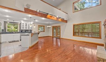 28 Grand View Ln, Bellingham, WA 98229