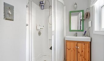 23 Abalone Rd, North Kingstown, RI 02874