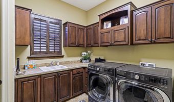 417 Willow Glen Dr, El Paso, TX 79922