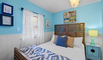 2 CHICAGO St, Dewey Beach, DE 19971