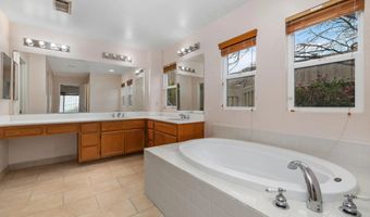 2269 Pointe Pkwy, Spring Valley, CA 91978