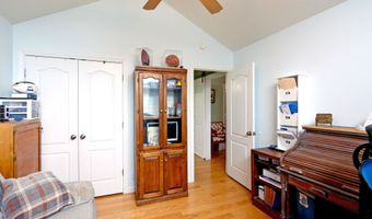 160 Redwood Dr, Bardstown, KY 40004