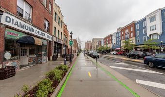 380 S Main St B, Akron, OH 44311