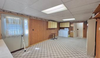 101 7th Ave NW, Bowman, ND 58623