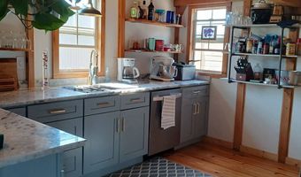 205 W Cedar Circle Ter, Alma, KS 66401