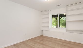 26423 S BEAVERCREEK Rd, Beavercreek, OR 97004
