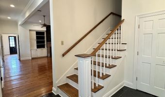 734 Woodview Ct, Baton Rouge, LA 70810