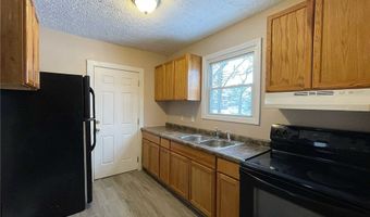 147 Brighton Dr, Akron, OH 44301