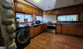 1033 MAPLE Ave, Atco, NJ 08004
