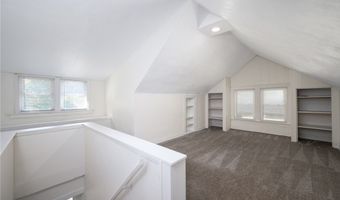 1389 Bryden Dr, Akron, OH 44313