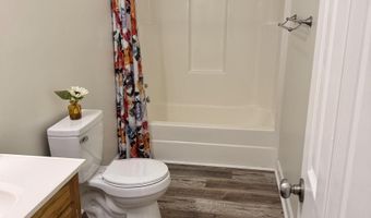 70 Damien Dr, Albertville, AL 35951