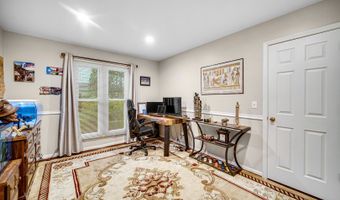 320 Brampton Ln, Arlington Heights, IL 60004