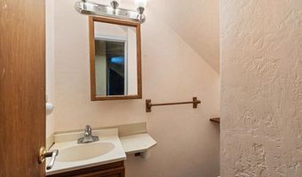 3245 W End Rd, Arcata, CA 95521
