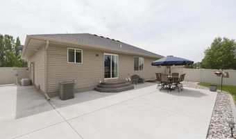 5343 Barton Ct, Ammon, ID 83406