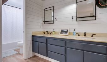 201 Todd Ct, Oceanside, CA 92054