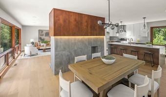 3201 CUNNINGHAM Dr, Alexandria, VA 22309
