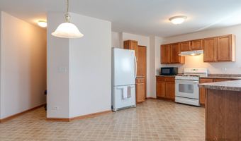 1094 Holly Dr, Antioch, IL 60002