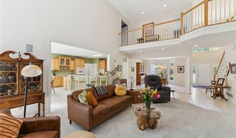 915 Cimarron Oval, Aurora, OH 44202