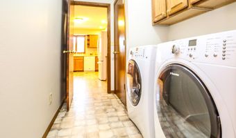 2107 SE Crystal Ave, Aberdeen, SD 57401