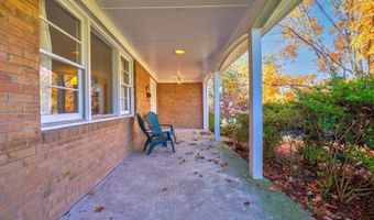 6220 ROBINWOOD Rd, Bethesda, MD 20817