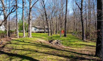 40 Chimney Rd, Batesville, AR 72501