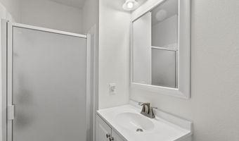 3211 Village 3, Camarillo, CA 93012