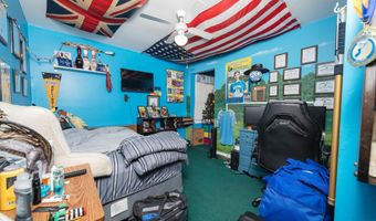 481 3RD St, Atco, NJ 08004