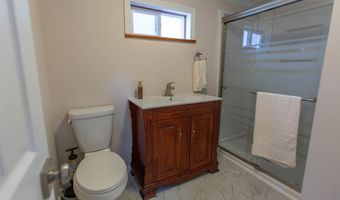 255 Lane 102 Crooked Lk, Angola, IN 46703