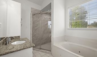 6034 Woodlawn Park Ct, Baton Rouge, LA 70817