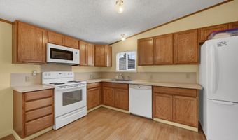 1120 W FAIRVIEW Dr 3, Springfield, OR 97477