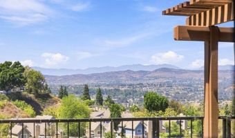 6011 E Montefino, Anaheim, CA 92807