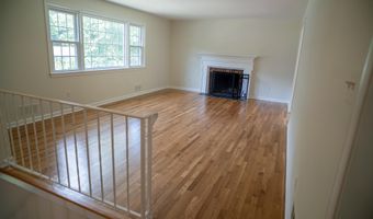 5012 LARNO Dr, Alexandria, VA 22310
