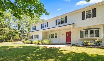5 Daisy Ct, Airmont, NY 10901