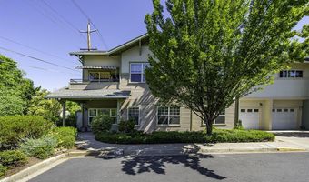 833 Cobblestone Ct, Ashland, OR 97520