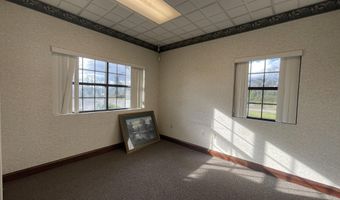 25463 N Main St, Altha, FL 32421