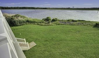 2140 W Riverside Dr, Atlantic City, NJ 08401