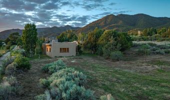 31 And 33 Juan De Dios Rd, Arroyo Seco, NM 87514