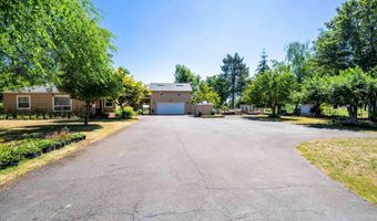 24242 S Larkin Rd, Beavercreek, OR 97004