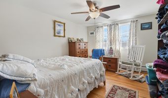 34 Windsor Ave, Augusta, ME 04330