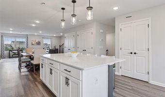 15623 Fairbrook Ct, Apple Valley, MN 55124