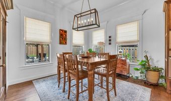3705 Oakbrooke Ave, Bentonville, AR 72712