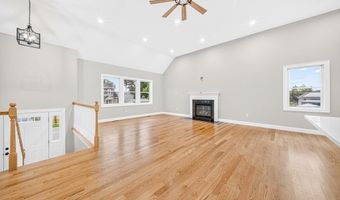6 Mchugh Ave, Billerica, MA 01821