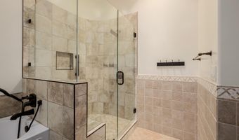 18685 E AGUA Vis, Black Canyon City, AZ 85324