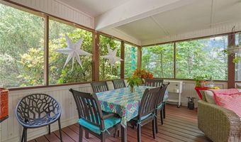 3 Cynthia Rd, Lincoln, RI 02865