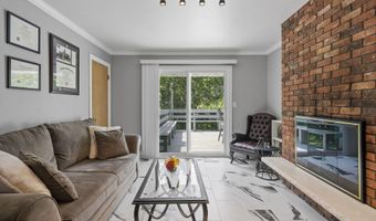 102 Fairlawn Ave, Albany, NY 12203