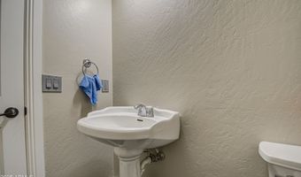 2607 W IRONSTONE Ave, Apache Junction, AZ 85120