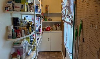 20-24 Church St, Barre, MA 01074