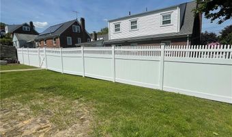 29 TACOMA St, Cranston, RI 02920