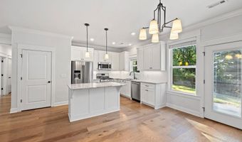 5 Coverack Ln, Bella Vista, AR 72714